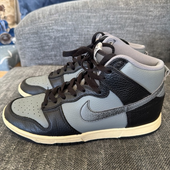 Nike Other - Size 8.5 - Nike Classic Dunk Retro High Top 50 Years of Hip-Hop DV7216-001